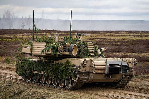 ФРГ отправит на Украину 16 танковых мостоукладчиков Biber