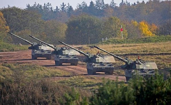 Немецкие танки встали Киеву поперек горла