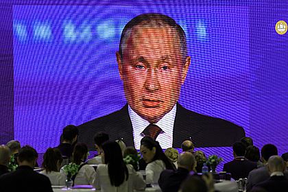 Путина назвали сильным благодаря санкциям Запада