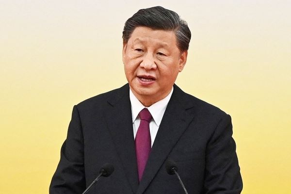 Си Цзиньпин предупредил Байдена, что "играющий с огнем" рискует сгореть сам
