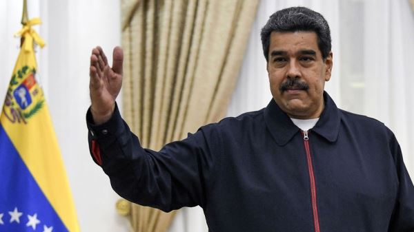 Мадуро заявил о готовности восстановить братские отношения с Колумбией 