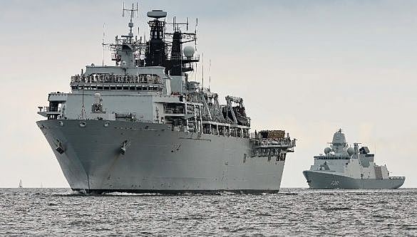 Украина получит от Британии два военных корабля