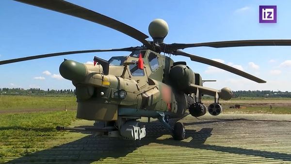 Вертолеты Ми-28 армейской авиации ЗВО уничтожили позиции и технику ВСУ<br />
