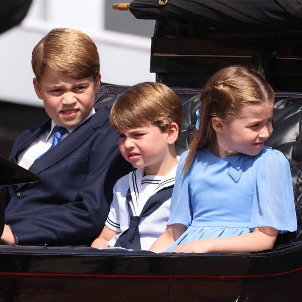 Новая школа — новые правила: принц Джордж и принцесса Шарлотта теперь будут учиться по субботам